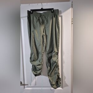 Columbia Olive Green Sportswear Pants